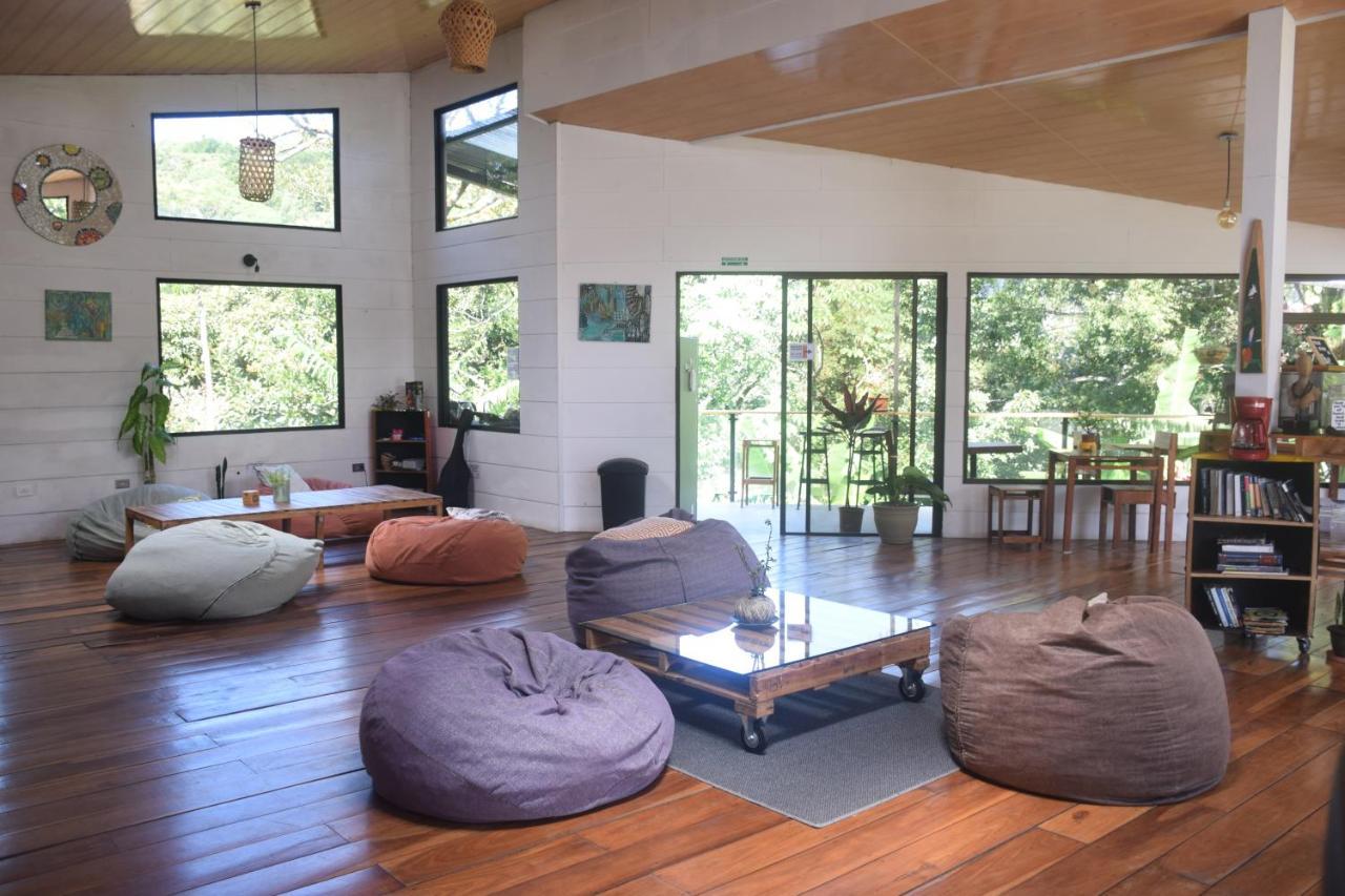 Outbox Inn Monteverde Exteriör bild